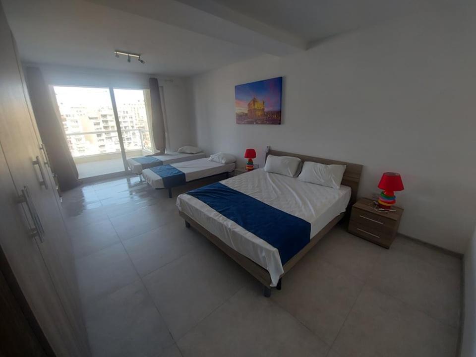 St Julians Bay Sea Front Apartments Saint Julian's Eksteriør bilde